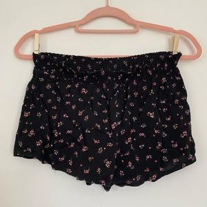 Kendall & Kylie Floral Print Shorts